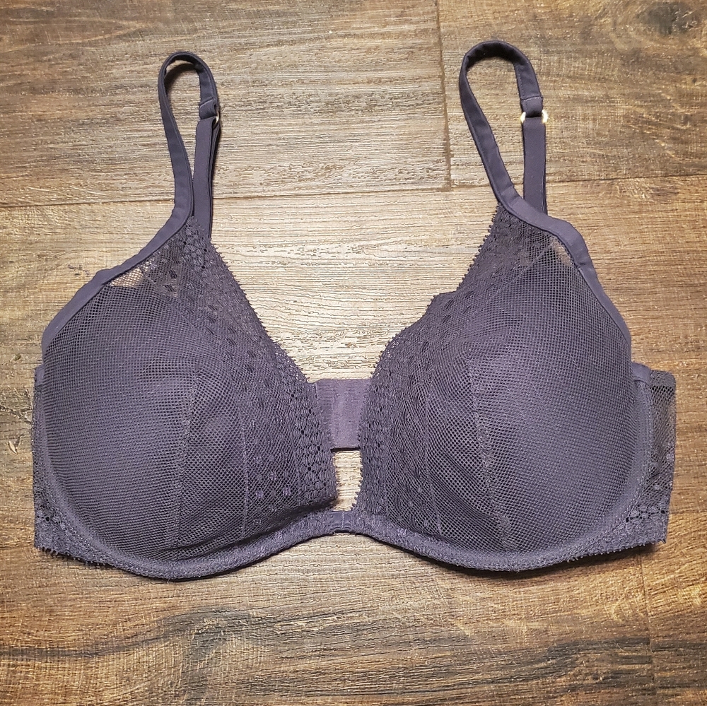 Victoria's Secret 32DD Gray Plunge Bra